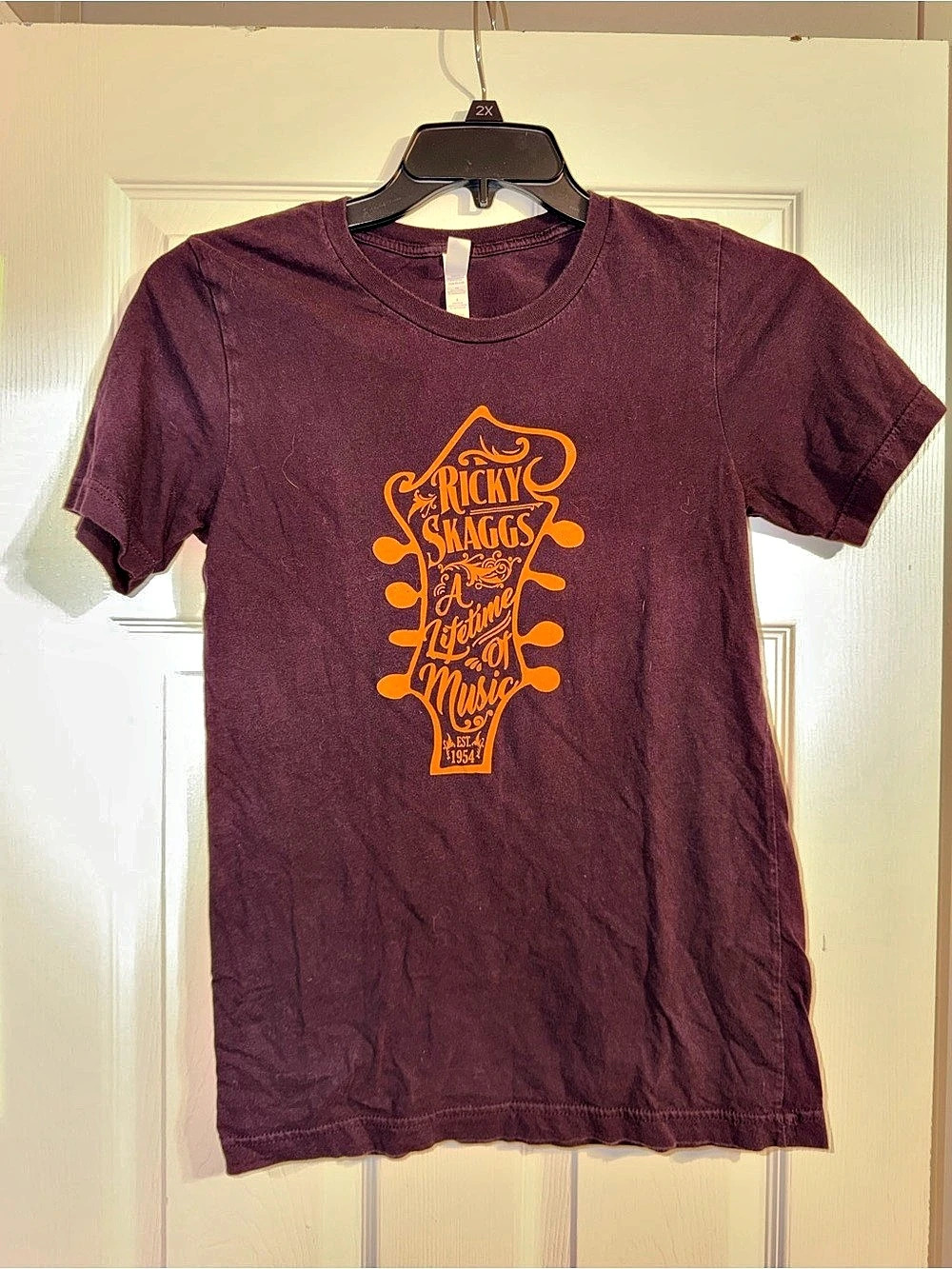 Official Ricky Skaggs Concert Graphic Tee S Purple Bluegrass